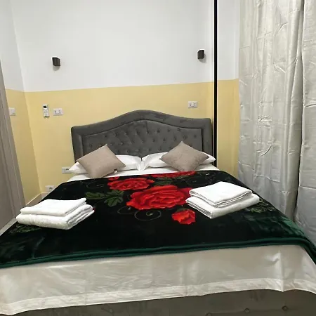 Bed & Breakfast Turati Termini 4*