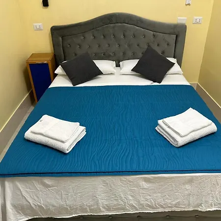 Bed & Breakfast Turati Termini 4*