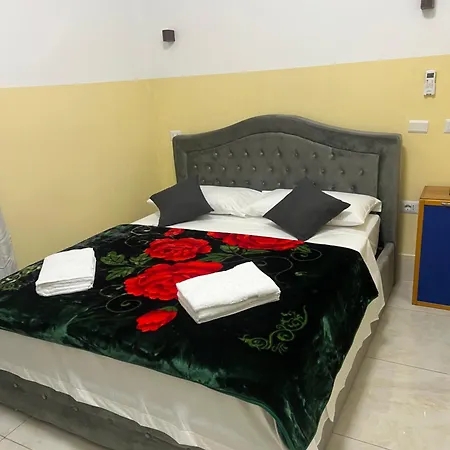 Turati Termini רומא